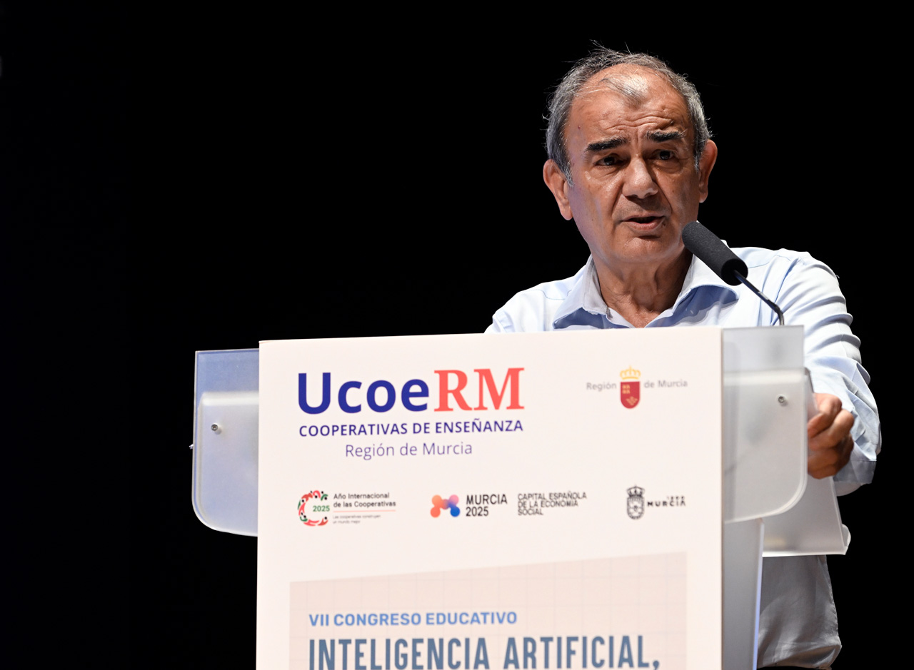El acto de apertura contó con la participación del presidente de Ucoerm, Juan Antonio Pedreño